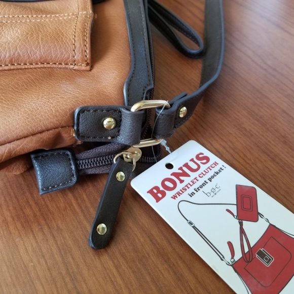 b·ø·c purse with wristlet - Picture 2 of 7